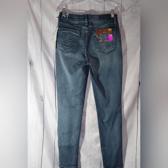 Seven High Rise Skinny Women's Blue Jeans Size 12 NWT - Picture 2 of 13